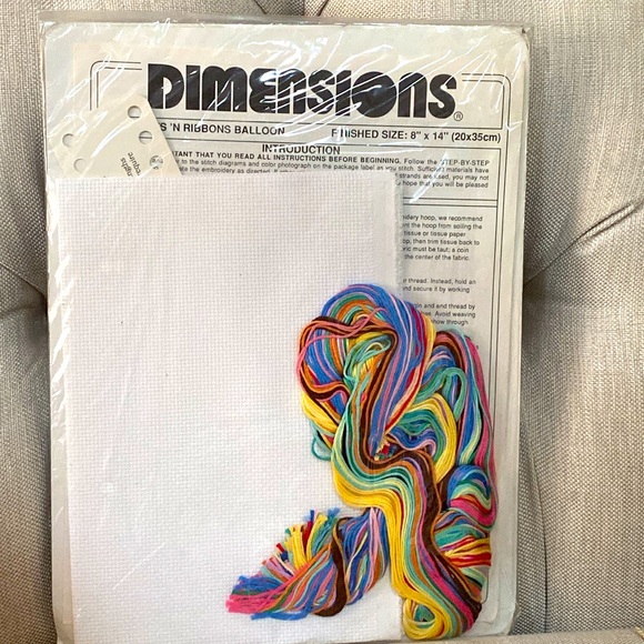 DIMENSIONS BELIEVE IN YOUR DREAMS counted cross stitch kit Heart ribbons balloon - Picture 7 of 8